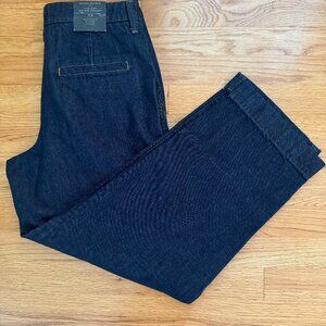 Banana Republic Luxe Mid-Rise Straight Jean 4/27 NWT retail $120